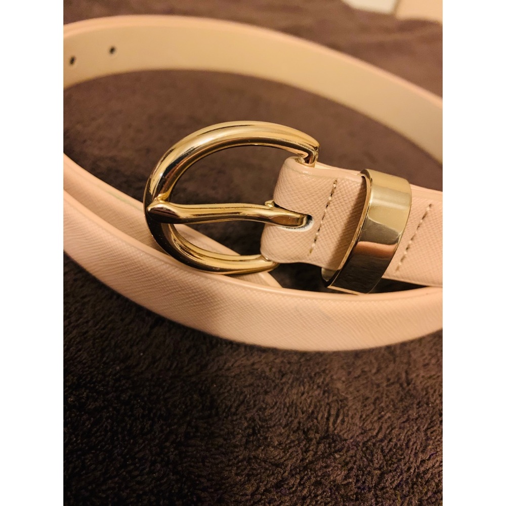 Nude Belt with Gold Buckle